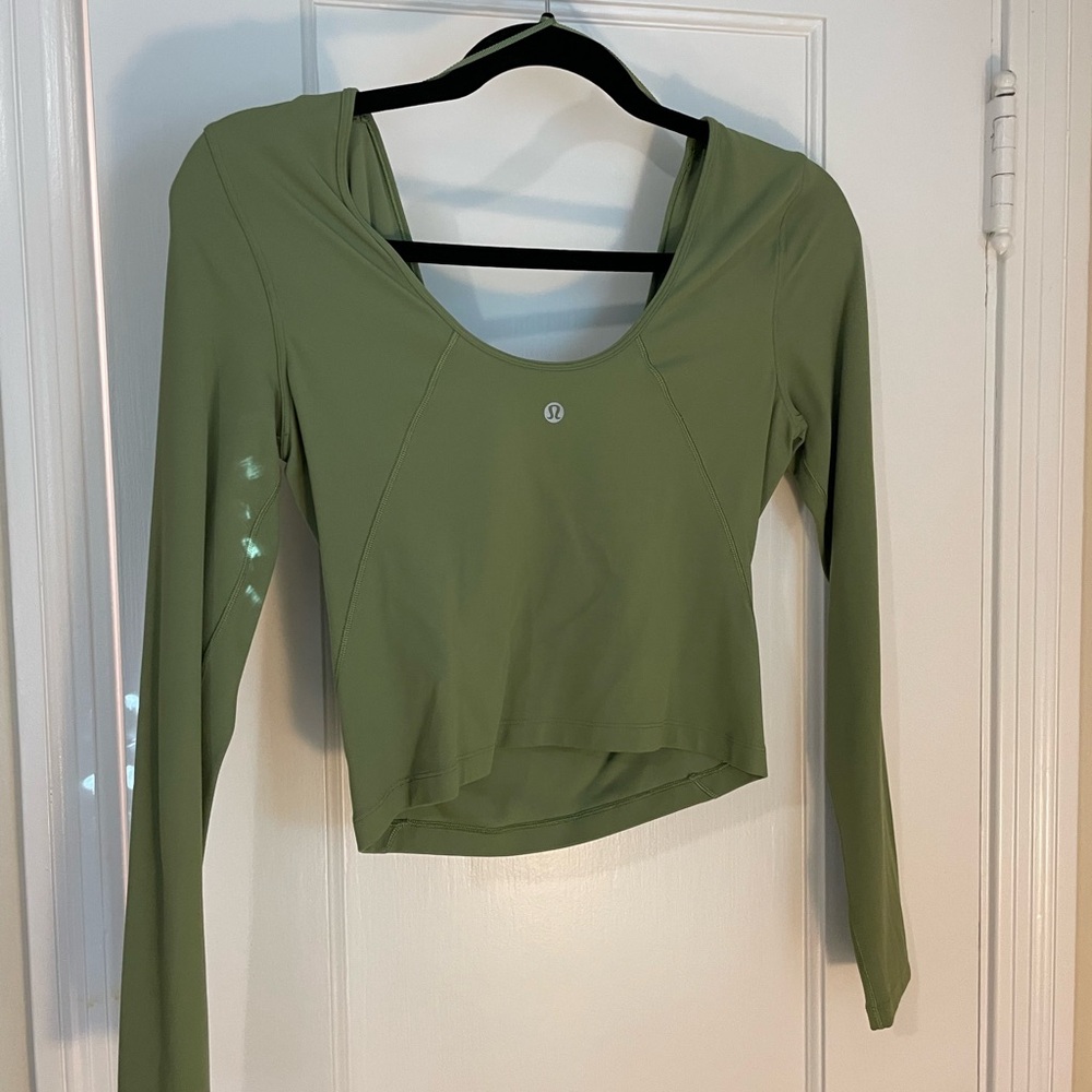 lululemon athletica Green Fitted Crop Long Sleeve shirt